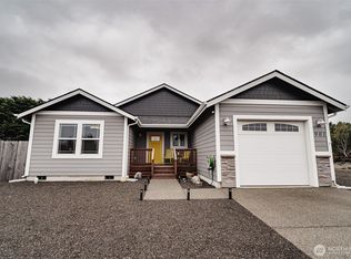 901 Ocean Shores Blvd SW, Ocean Shores, WA