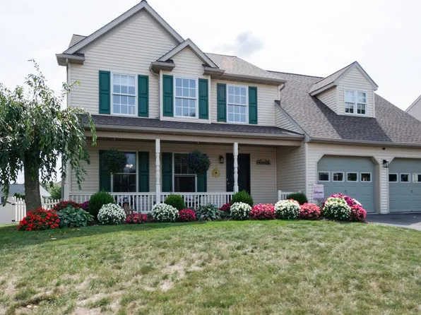 74 Lantern Ln #L-0022, Palmyra, PA 17078