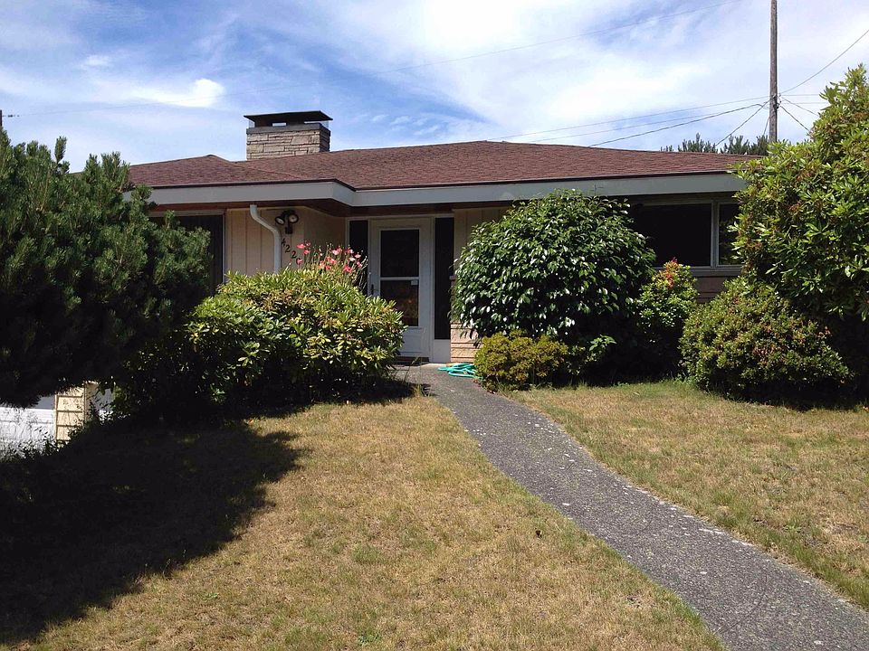 2nd image of 4220 NE 73rd St