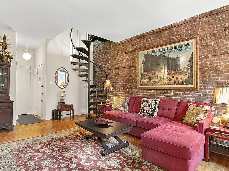 234 E 74th St #2 — Photo 3