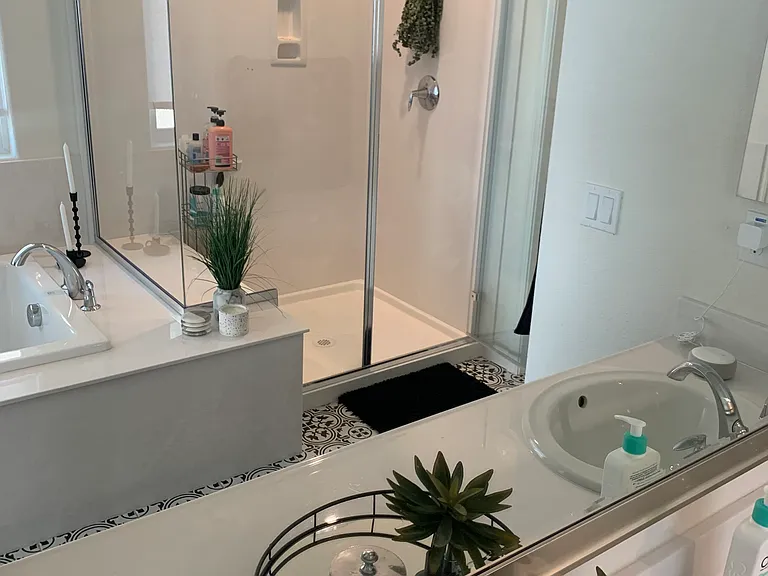 Lennox Ln — Photo 10