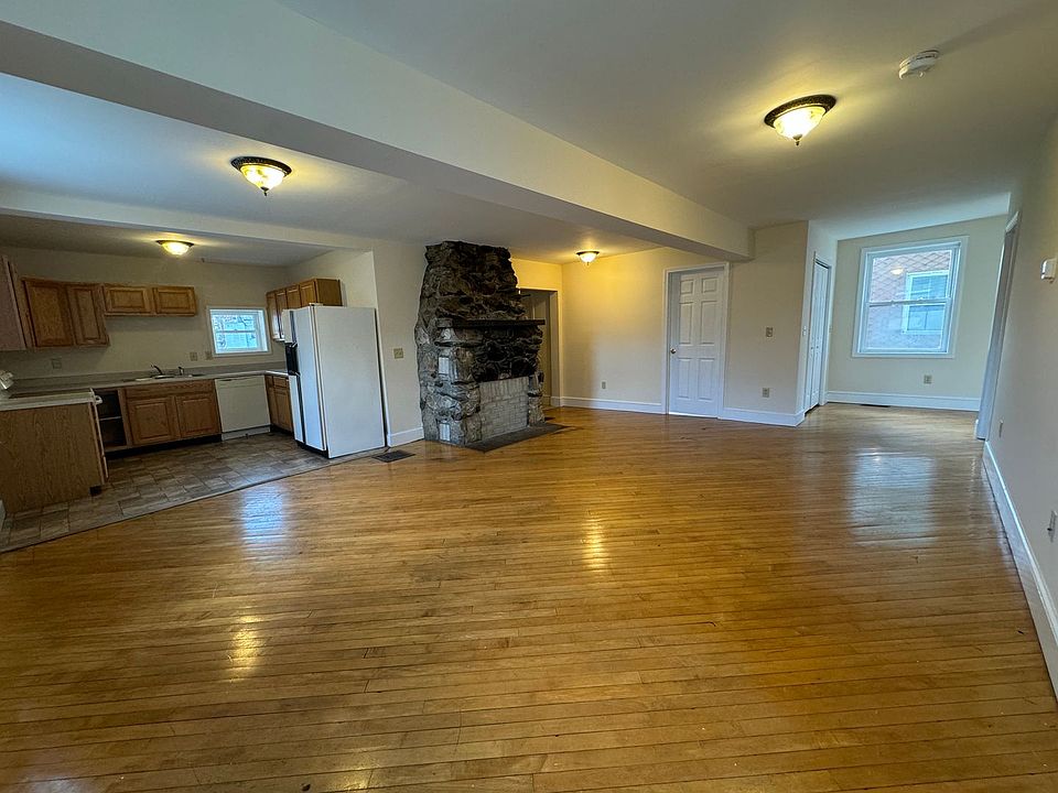 122 Church Street 122 Church St Cheshire MA Zillow