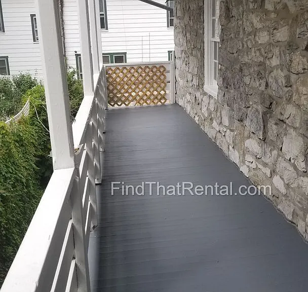 102 N Bedford St — Photo 13
