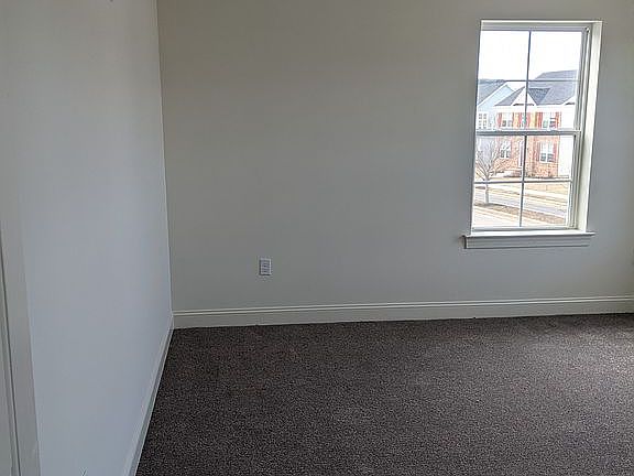 3rd image of 335 Sun Blvd