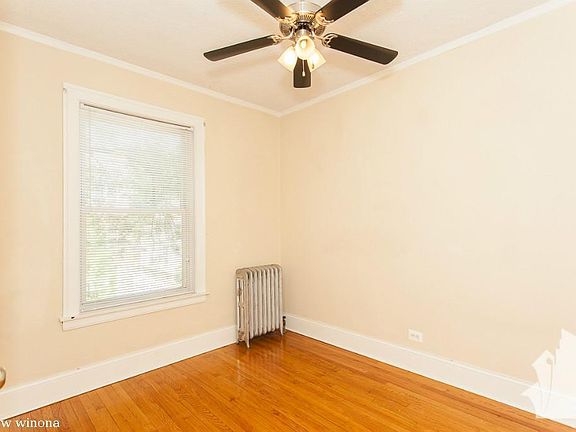 3rd image of 1921 W Winona St #1716