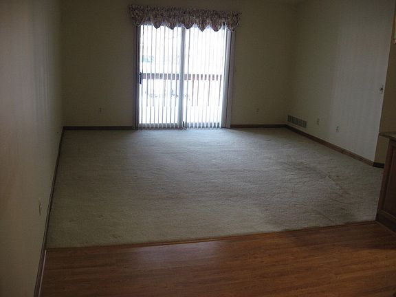 4th image of 1226 Shoemaker Dr #35