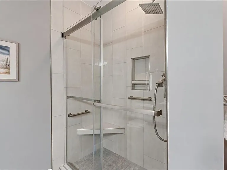 303 Brooke Ave #205 — Photo 19