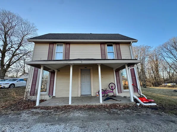 810 E Elmore St, Crawfordsville, IN 47933