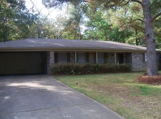 1606 Tanglewood Dr, Clinton, MS 39056