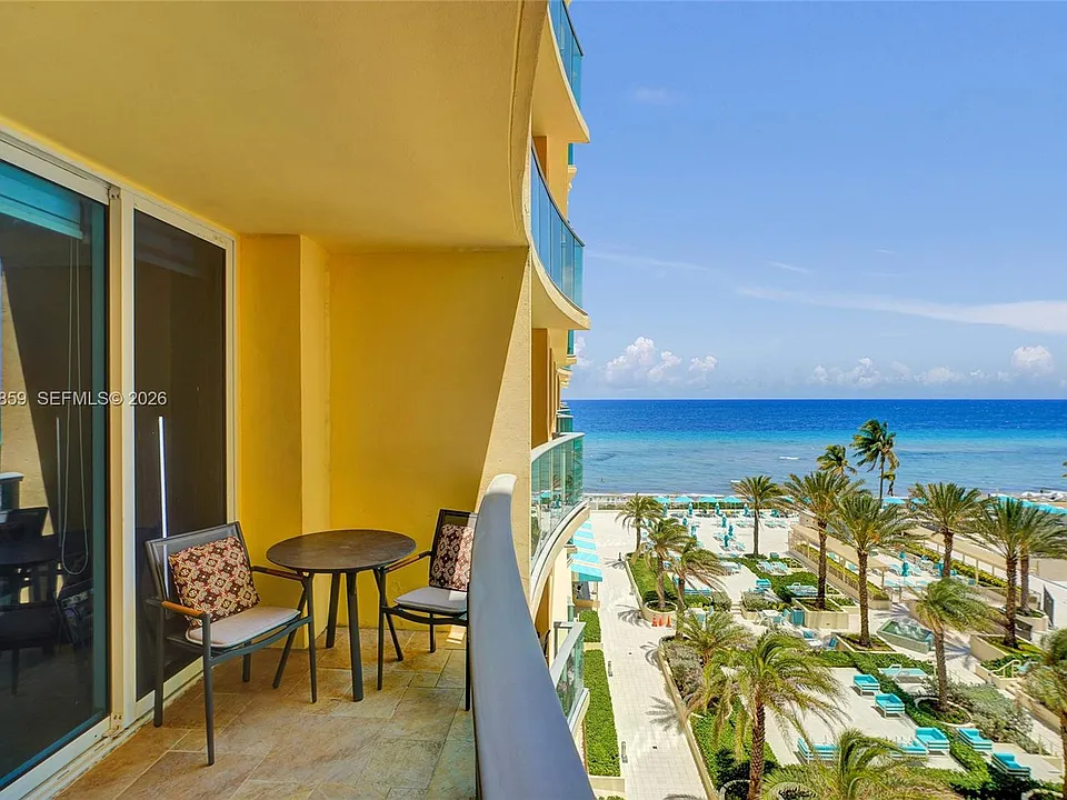 2501 S Ocean Dr #1618