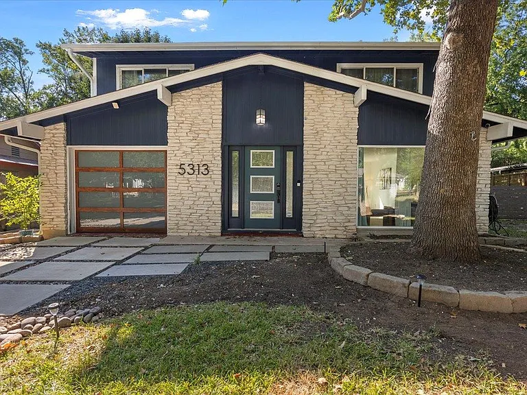 5313 Harvest Ln — Photo 2