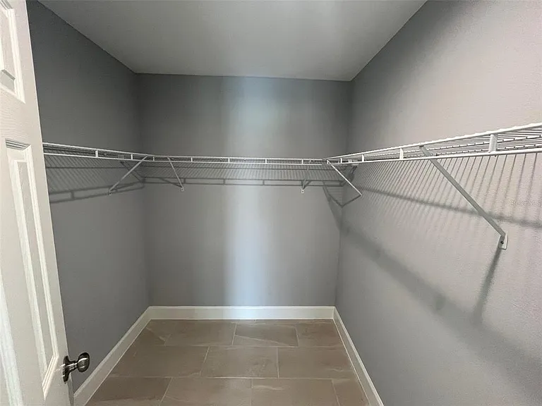 13180 Amaryllis Cir — Photo 15