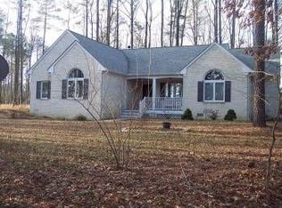 176 Trumps Ct, Reedville, VA 22539