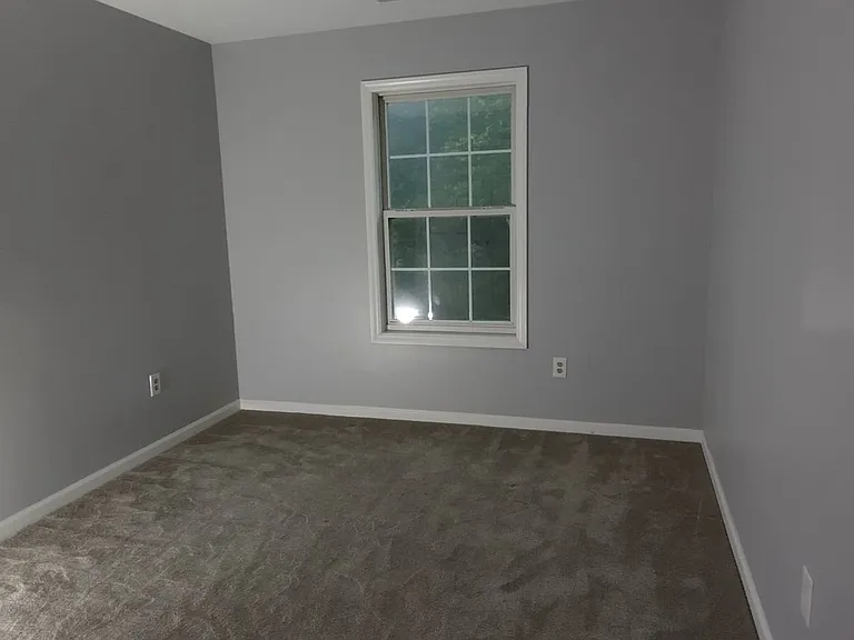 2119 Abby Knoll Dr — Photo 24