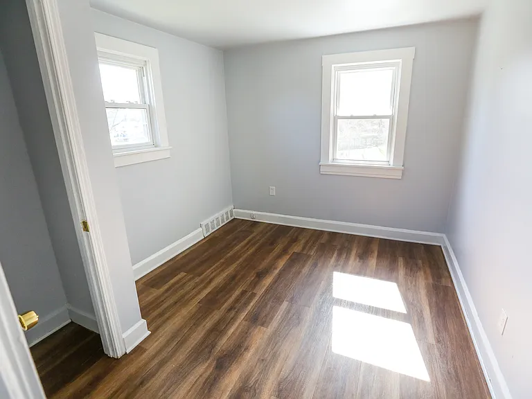14628 Granger Rd #2 — Photo 15