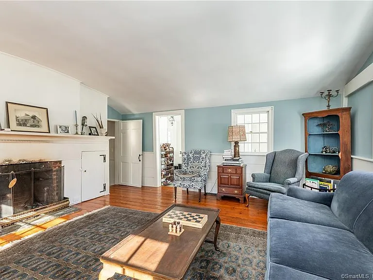 90 Sharon Mountain Rd — Photo 4