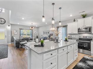 100 Macintosh Dr, King, NC 27021