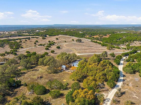 5th image of 255 Rocky Creek Rd