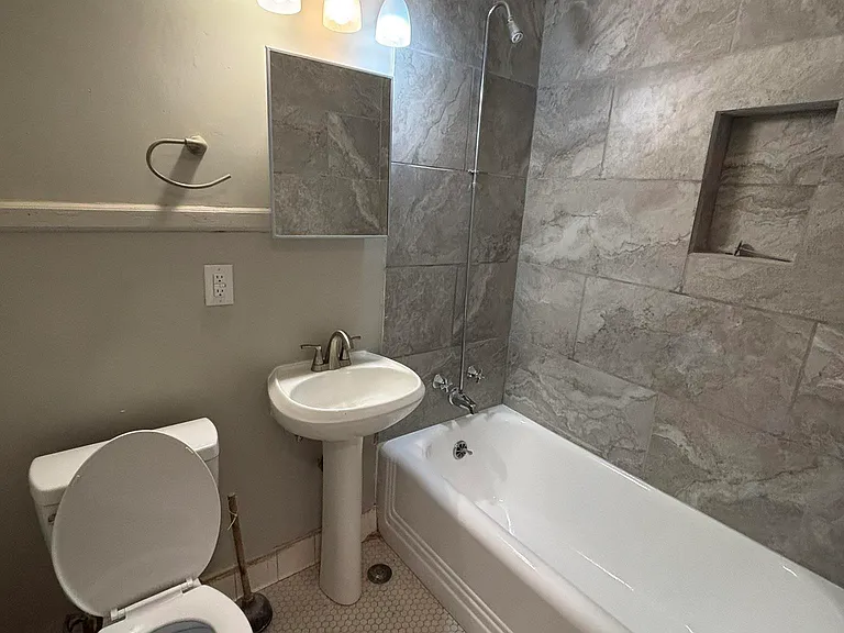 1219 Elmwood Ave #1 — Photo 9