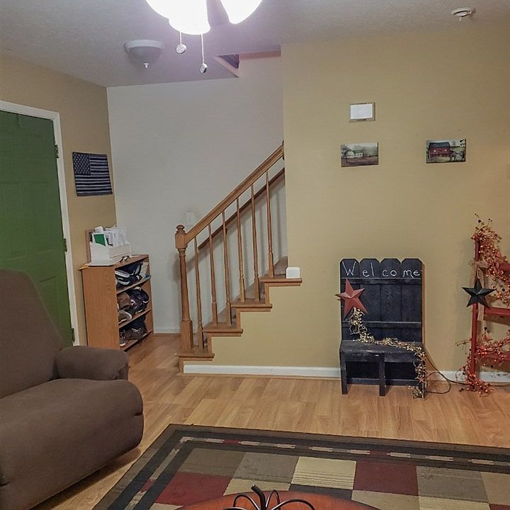 2nd image of 516 D St