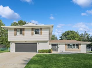 405 Clifton Ct, Schaumburg, IL 60193