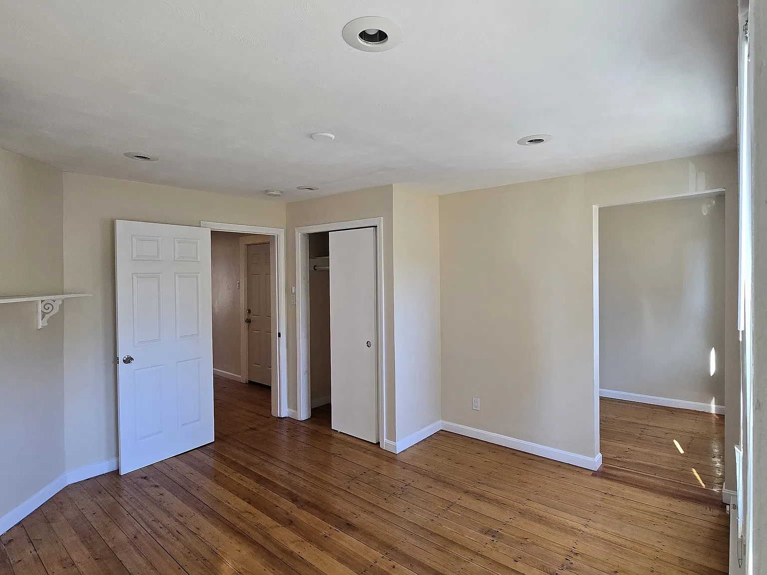 72 Liverpool St — Photo 3