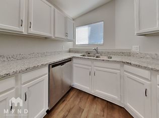 11312 N 82nd Ave, Peoria, AZ 85345