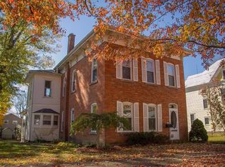 108 E Curtis St, Mount Vernon, OH 43050