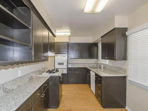 5th image of 5664 Golondrina Dr