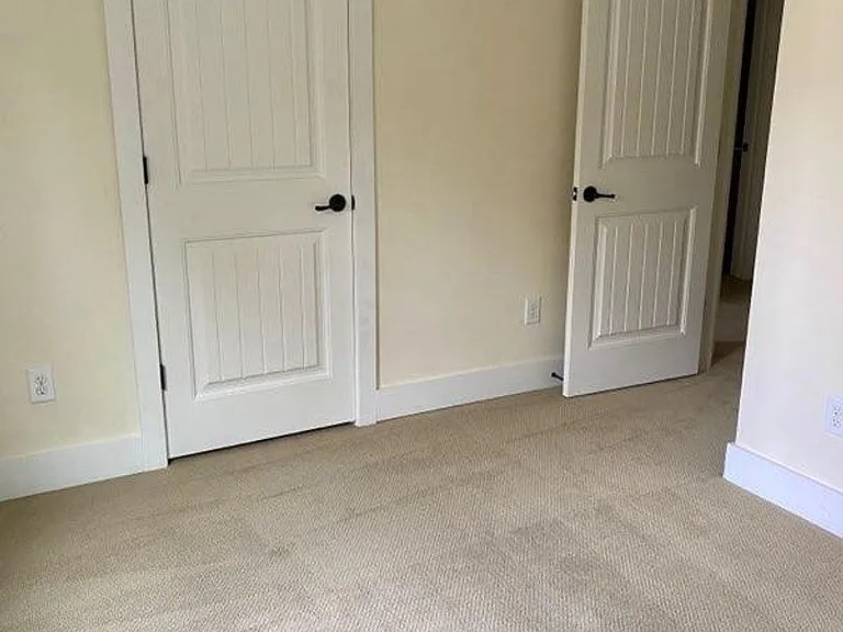 129 Aurora Dr #5 — Photo 10