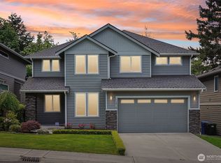 12826 83rd Avenue Ct E, Puyallup, WA 98373