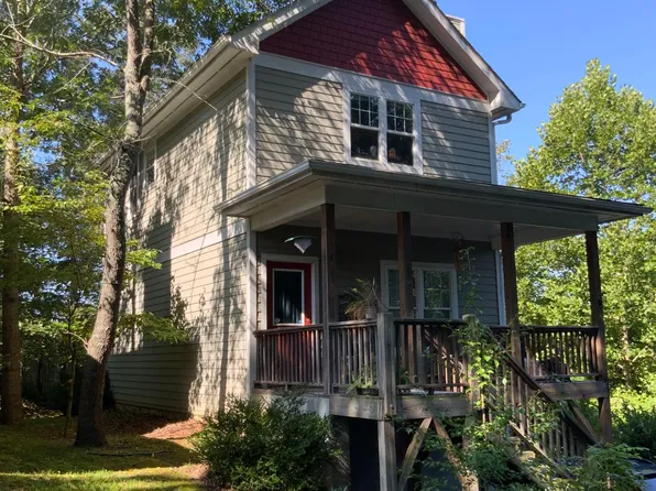 4 Cottage Ct, Asheville, NC 28801