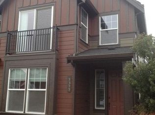 7377 NE Cherry Dr, Hillsboro, OR 97124
