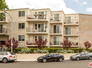 14412 Killion St #310, Sherman Oaks, CA 91401