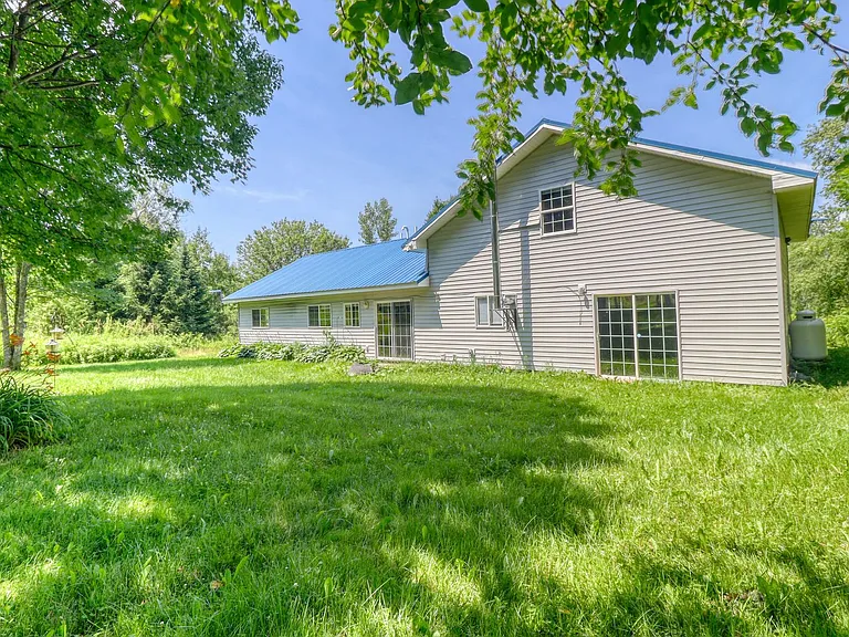 10066 Point Rock Rd — Photo 5