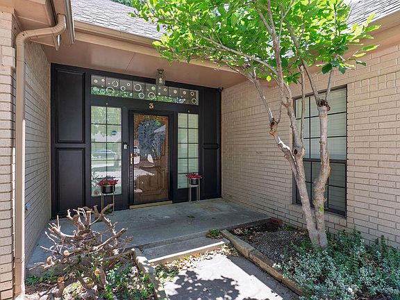 5th image of 3 Brentwood Pl