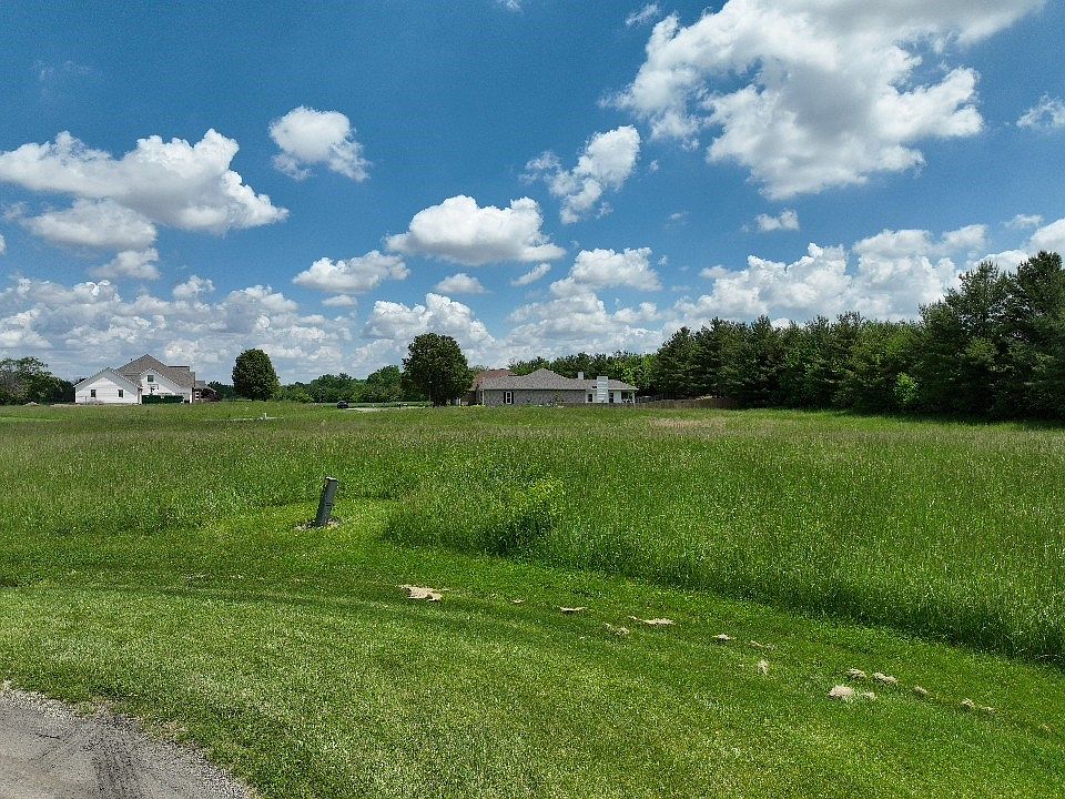 2nd image of 36 Broadmoor
