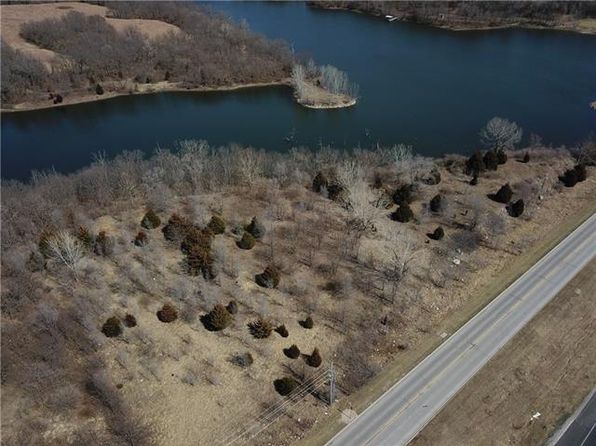 64014 Real Estate 64014 Homes For Sale Zillow