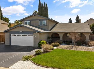 136 Kingswood Ave, Vacaville, CA 95687