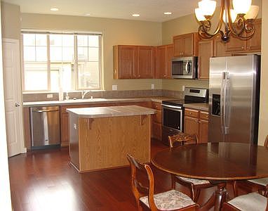 2nd image of 1521 NE 87th Way