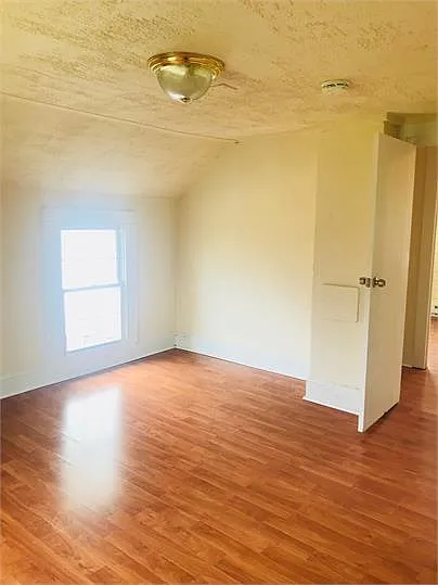 7860 Chancellor Rd — Photo 15