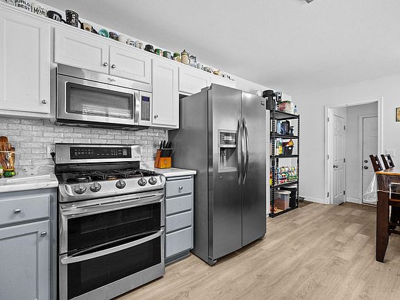 5th image of 605 8th St NW