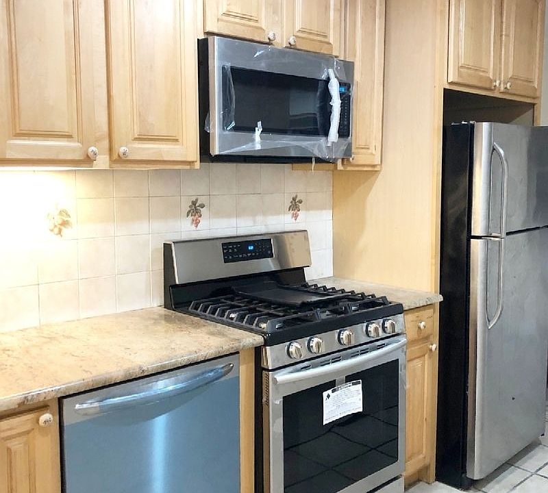 1st image of 2316 35th St #2