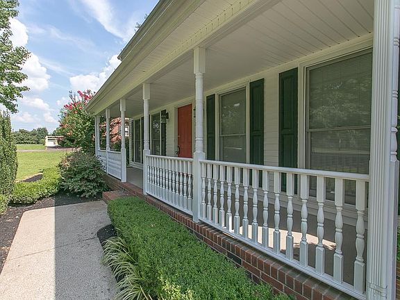 2nd image of 266 Osborne Ln