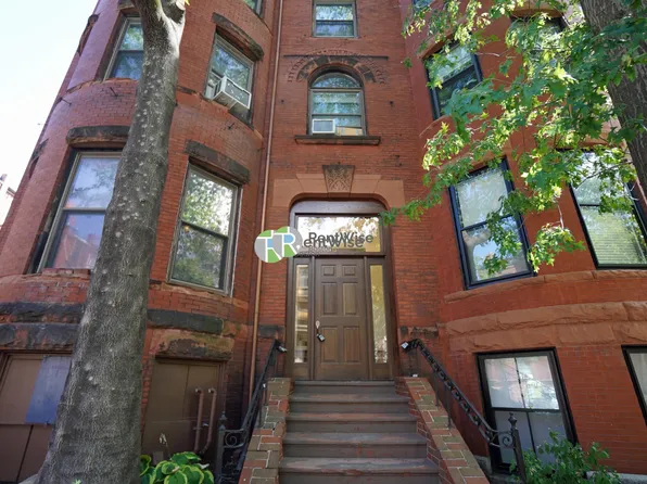 45 Carlton St, Brookline, MA