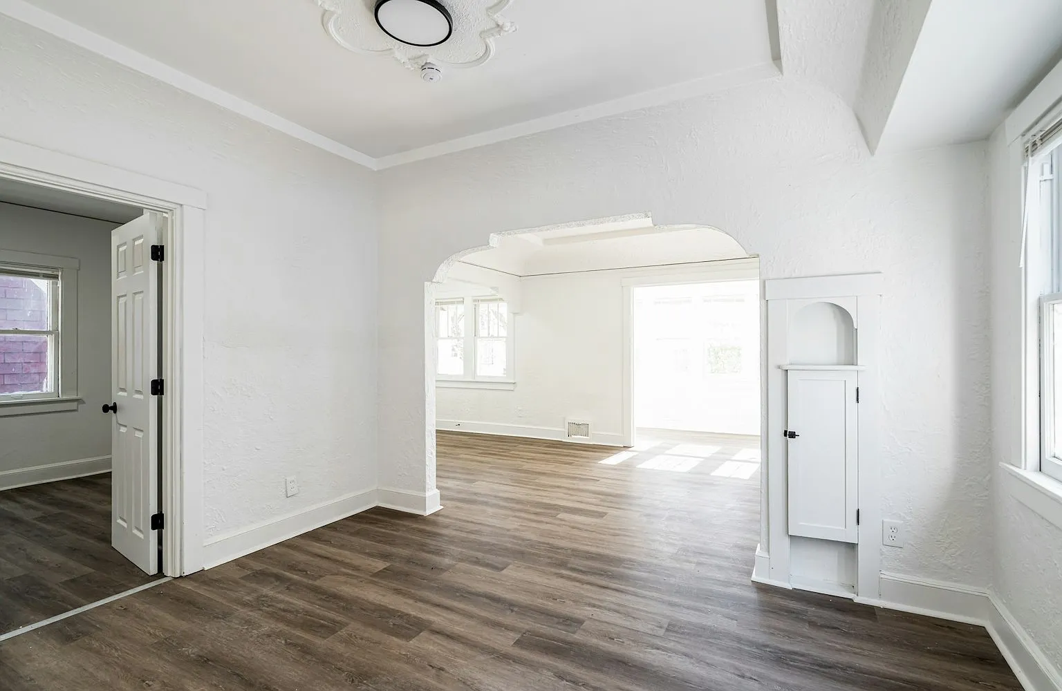 3151 North 11th Street, Unit B (Upstairs) — Photo 3