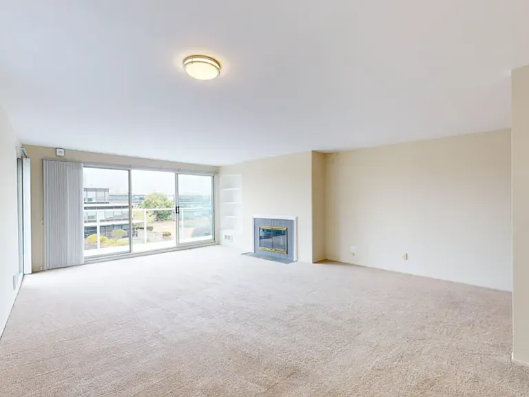 59 Lupine Ave #205 — Photo 3