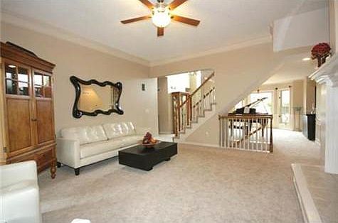 4th image of 4705 NE 60th Ter