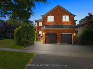 46 October Ln, Aurora, ON L4G6Z9