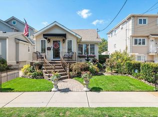 16324 99th St, Howard Beach, NY 11414